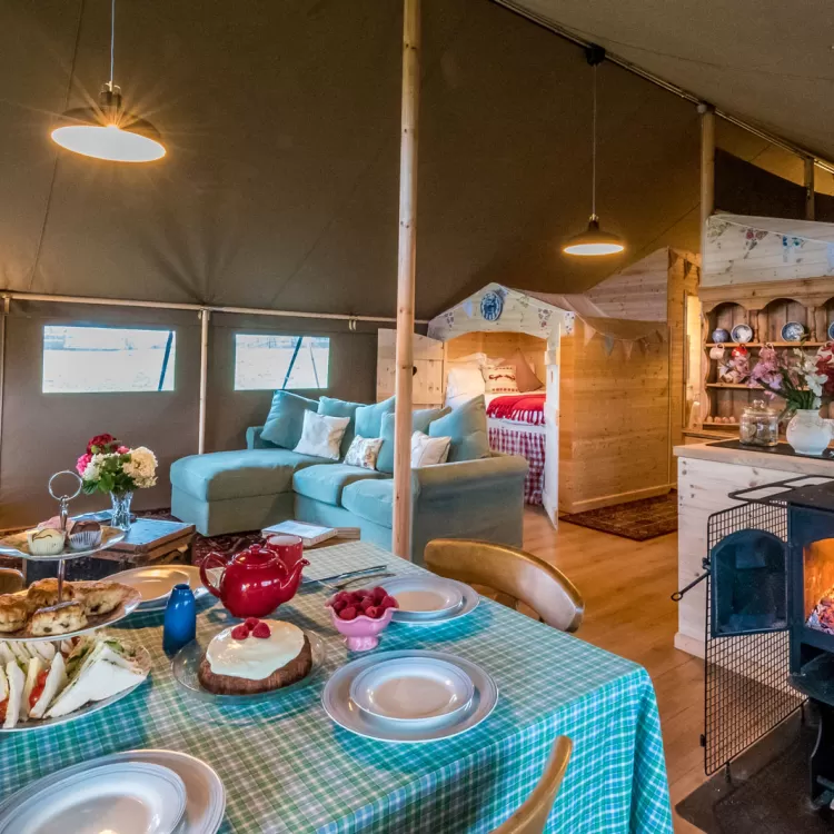 Shillingridge Glamping Safari Tent Living Dining Area